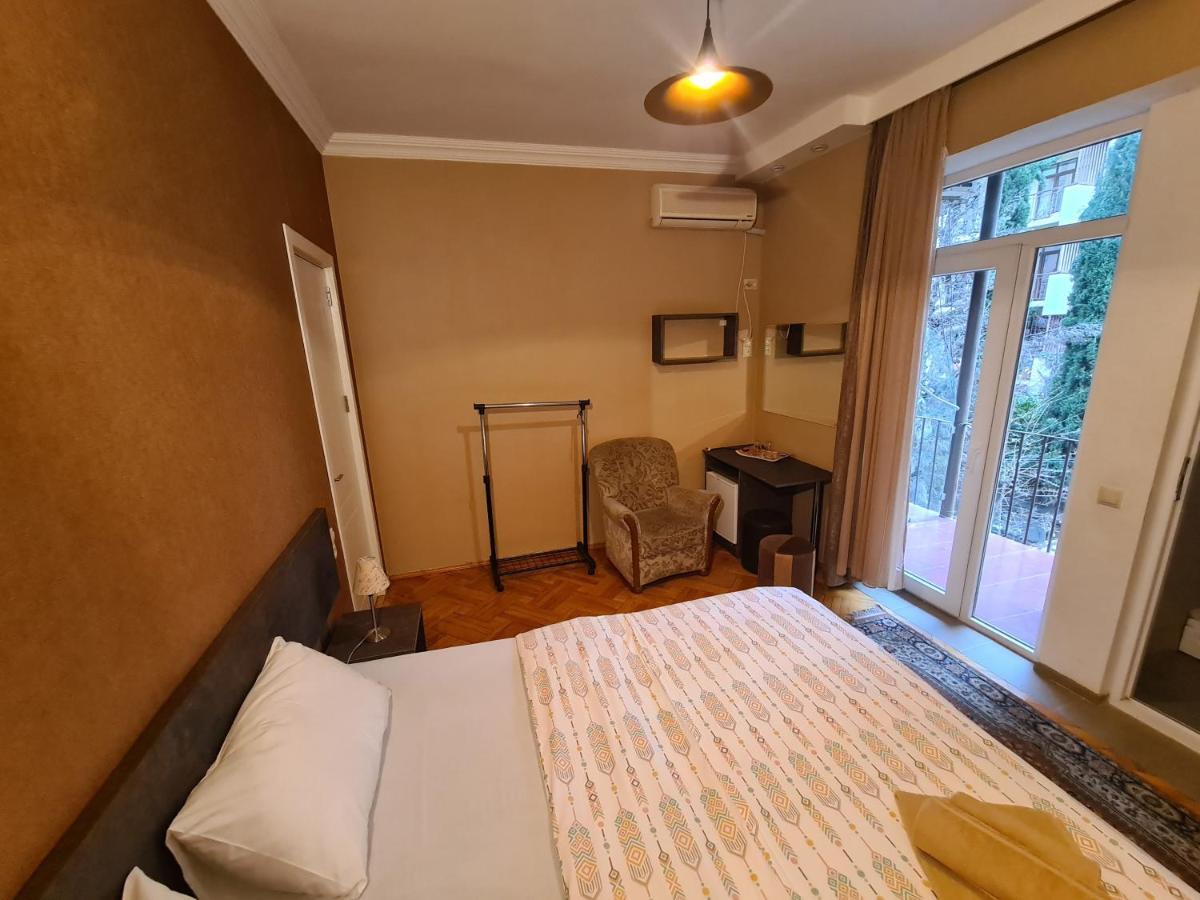 Hotel Bu Tbilisi Exterior photo