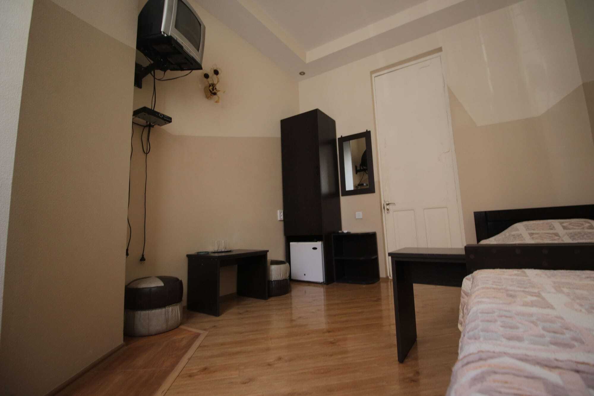 Hotel Bu Tbilisi Exterior photo